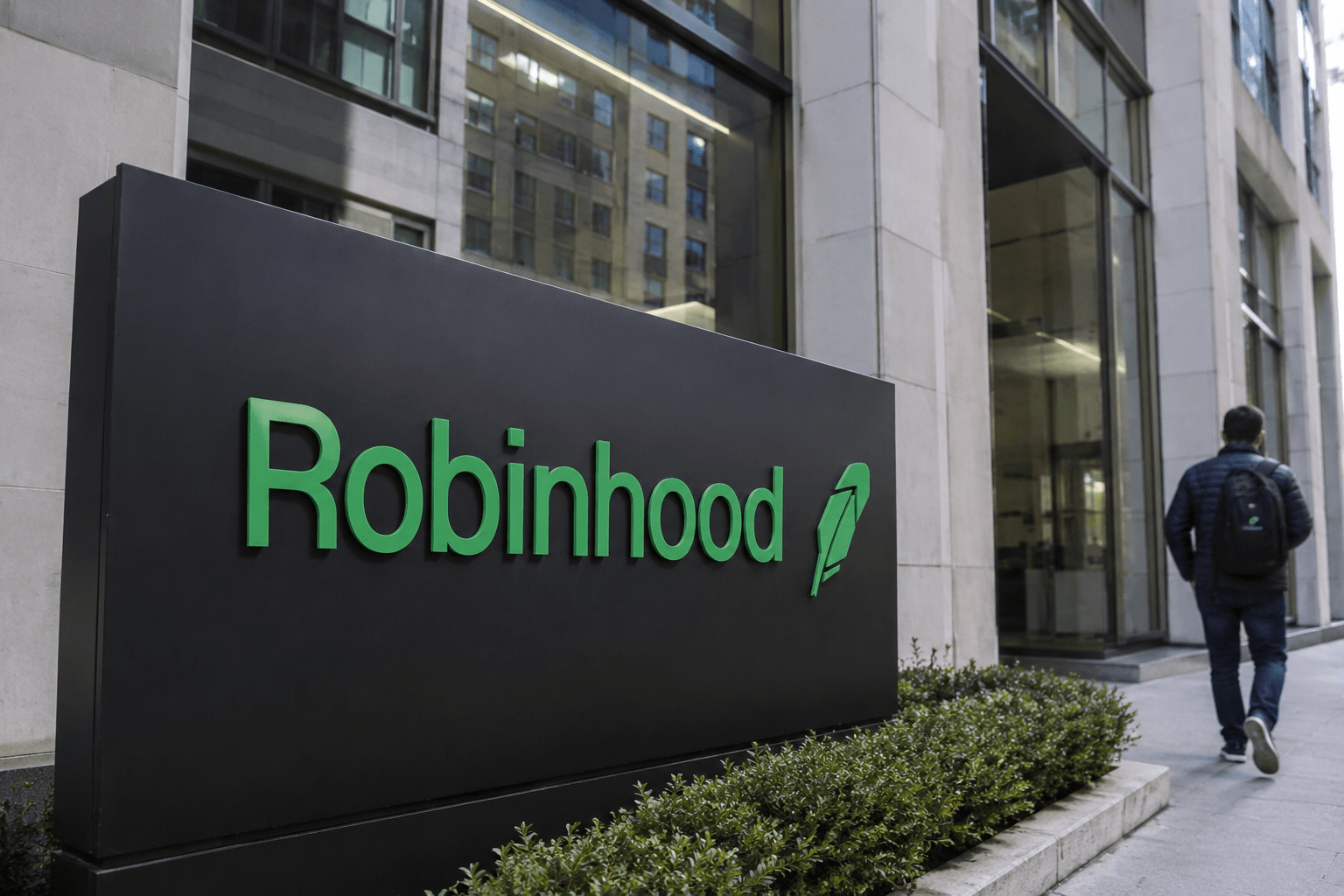 Robinhood stock: technicals point to a rebound after earnings